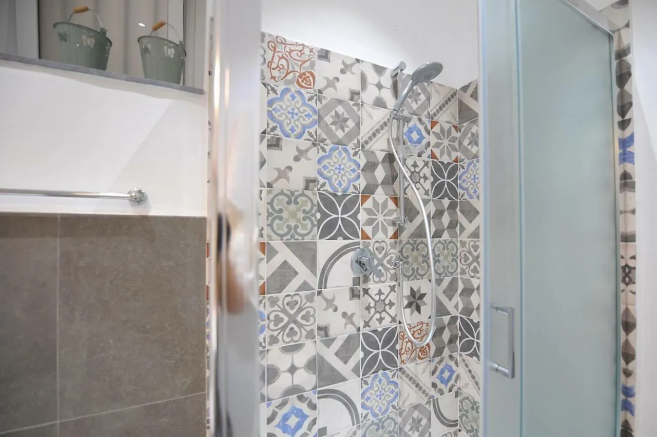 I Paladini Politeama Apartment Palermo 0*,  Italy